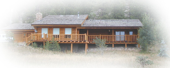 2660 square foot of Log Beauty with attached 2 car garage.....
